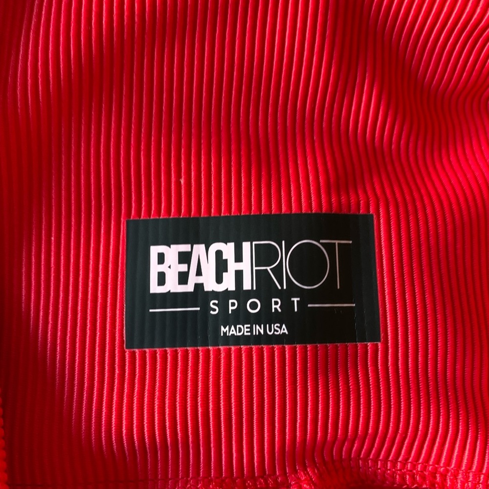 Beach Riot / Revolve - Ribbed Cara Leggings in Red - Picture 4 of 6